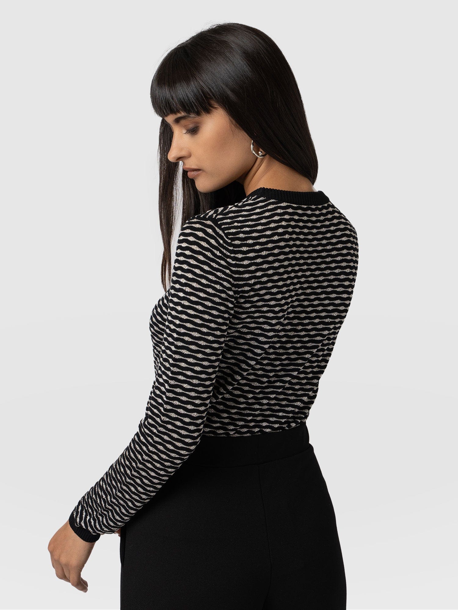 Jolie Wave Jumper - Black and Cream